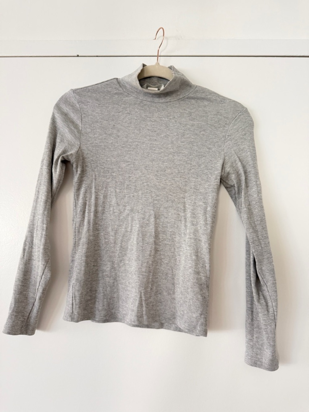 H&M Light Grey Long-Sleeve Mock Neck Top